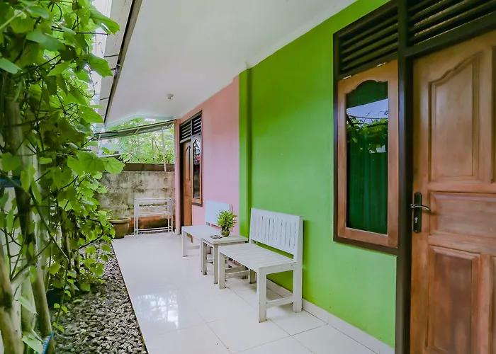 Oyo Life 90301 Hidden Village Uluwatu Hotel Jimbaran