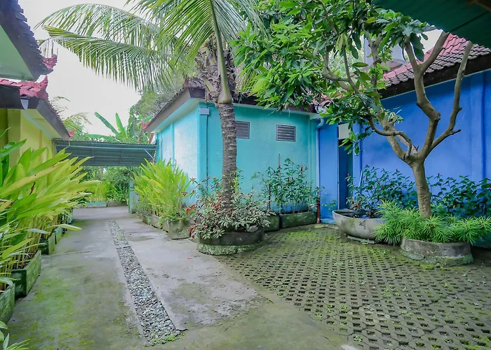 Hotel Oyo Life 90301 Hidden Village Uluwatu 2*